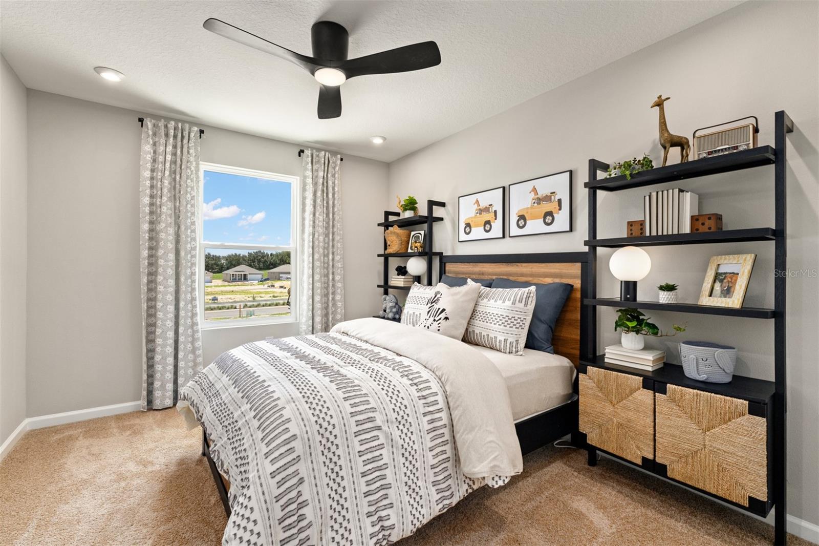 2808 CAMELLIA FLOWER ST, APOPKA, FL, 32703