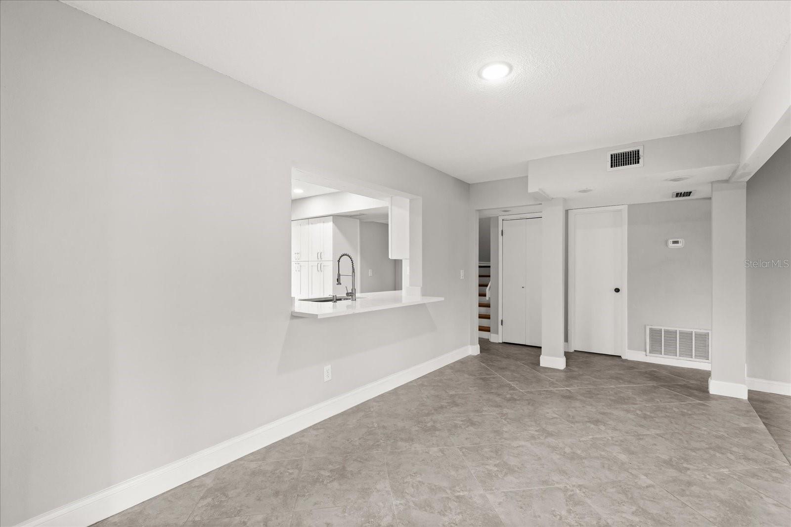 366 WEKIVA COVE RD, LONGWOOD, FL, 32779