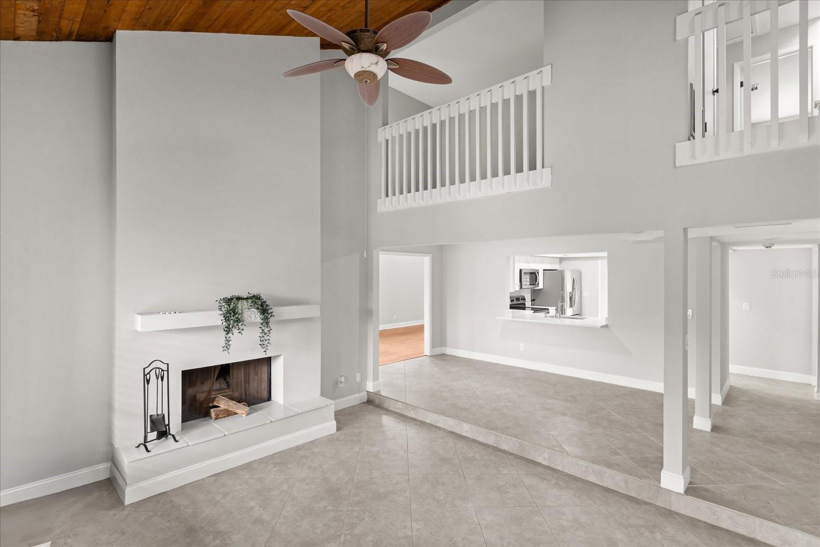 366 WEKIVA COVE RD, LONGWOOD, FL, 32779