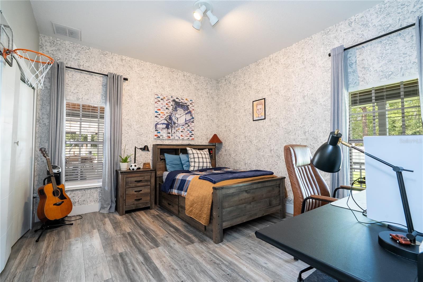 8618 BENOIT AVE, ORLANDO, FL, 32836