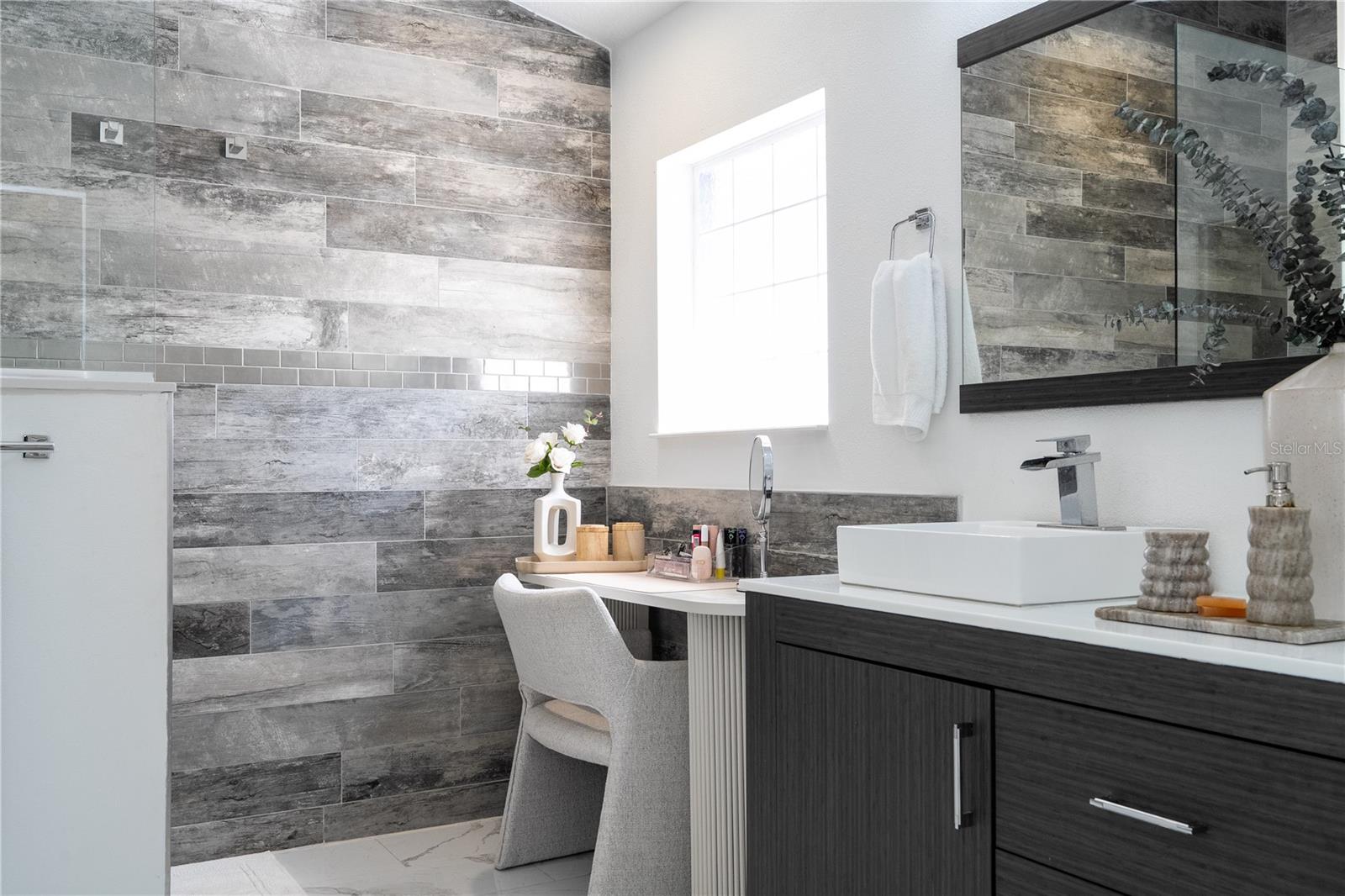 8618 BENOIT AVE, ORLANDO, FL, 32836