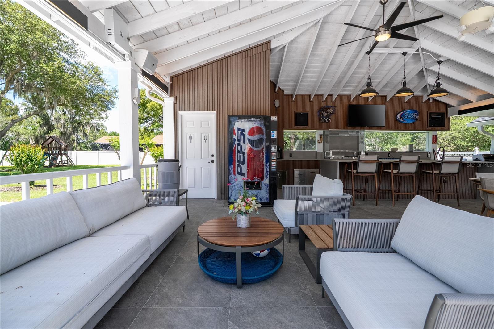 8618 BENOIT AVE, ORLANDO, FL, 32836