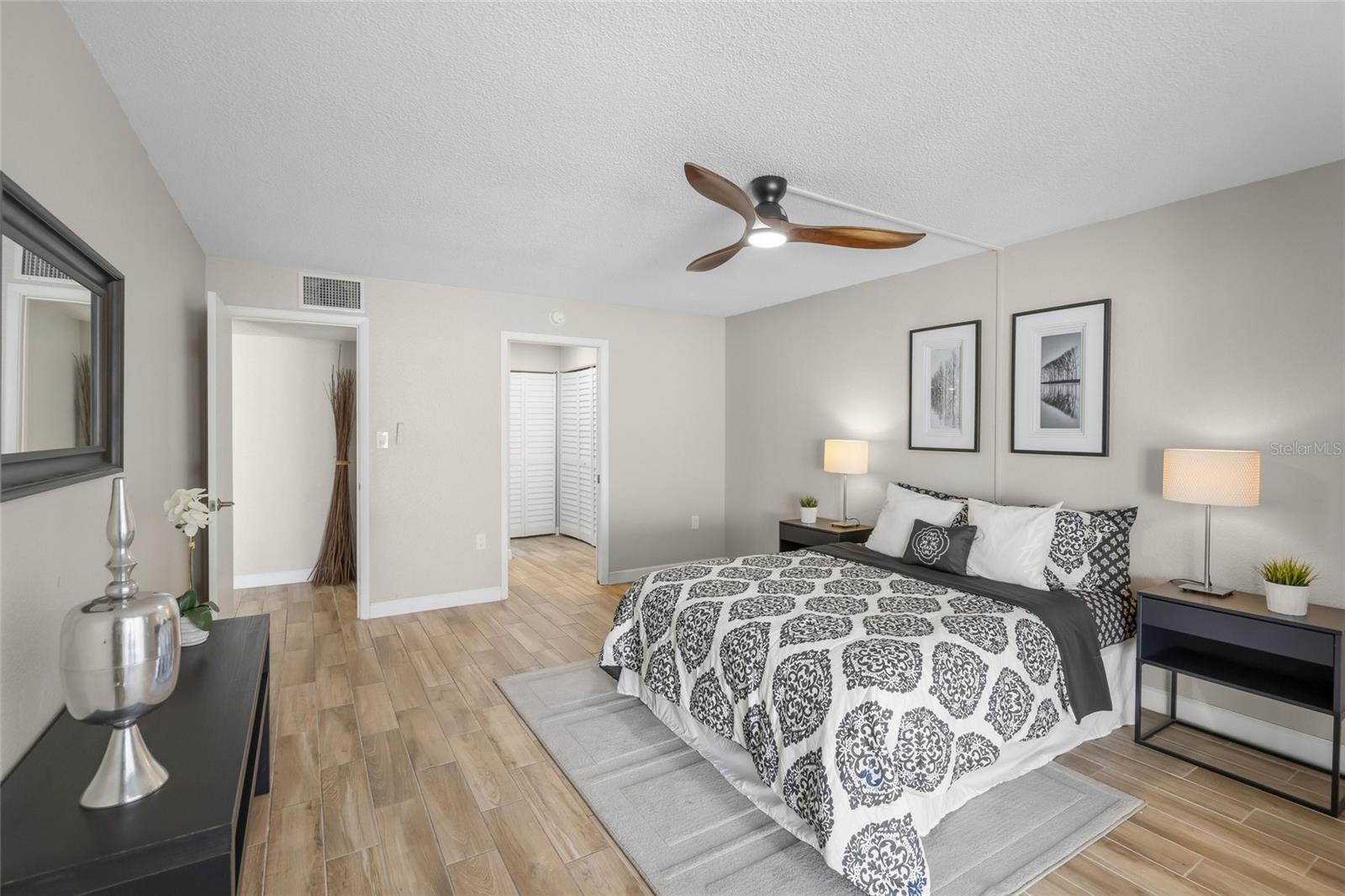 226 SHERWOOD DR #226, BRADENTON, FL, 34210