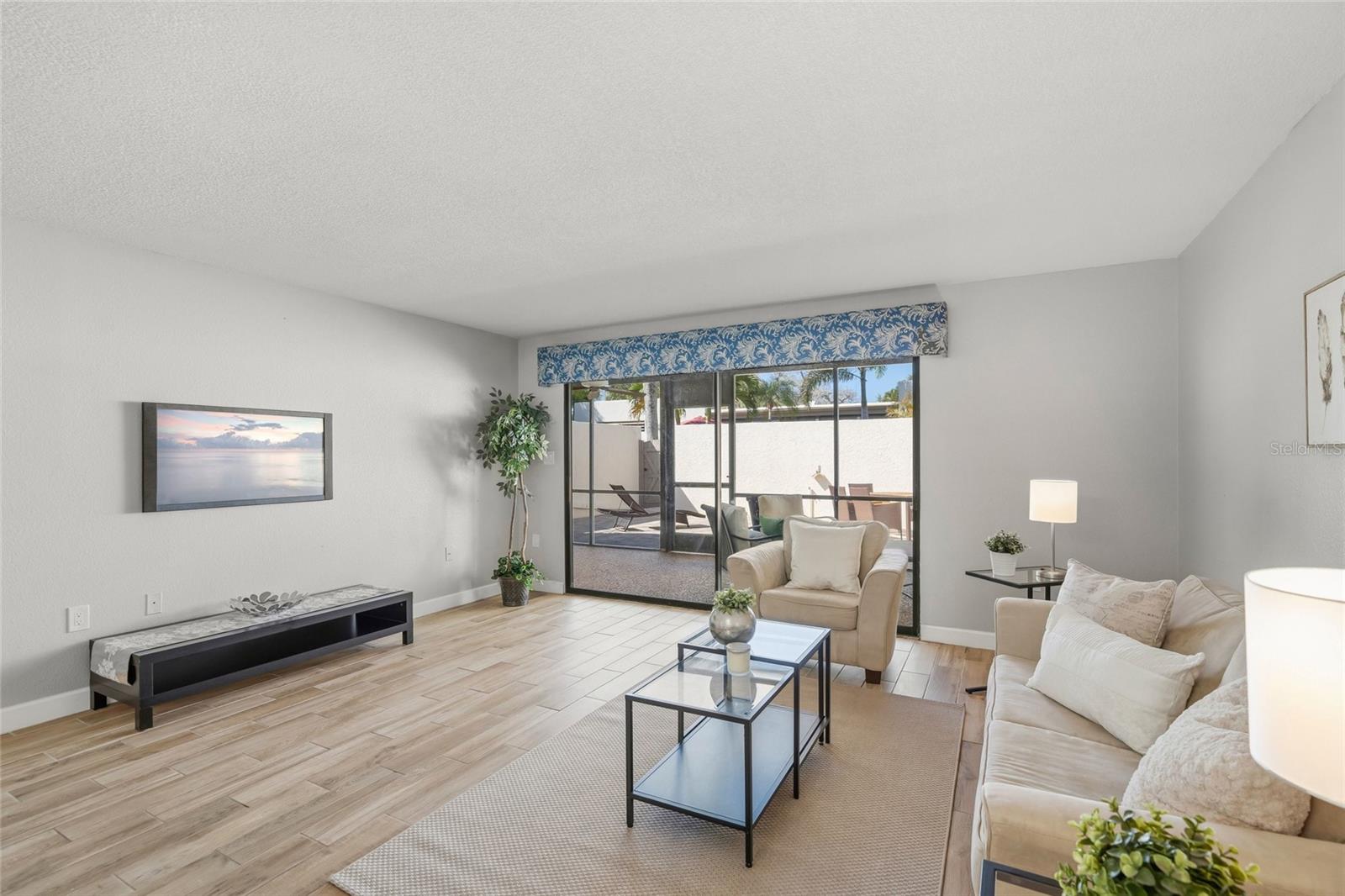 226 SHERWOOD DR #226, BRADENTON, FL, 34210