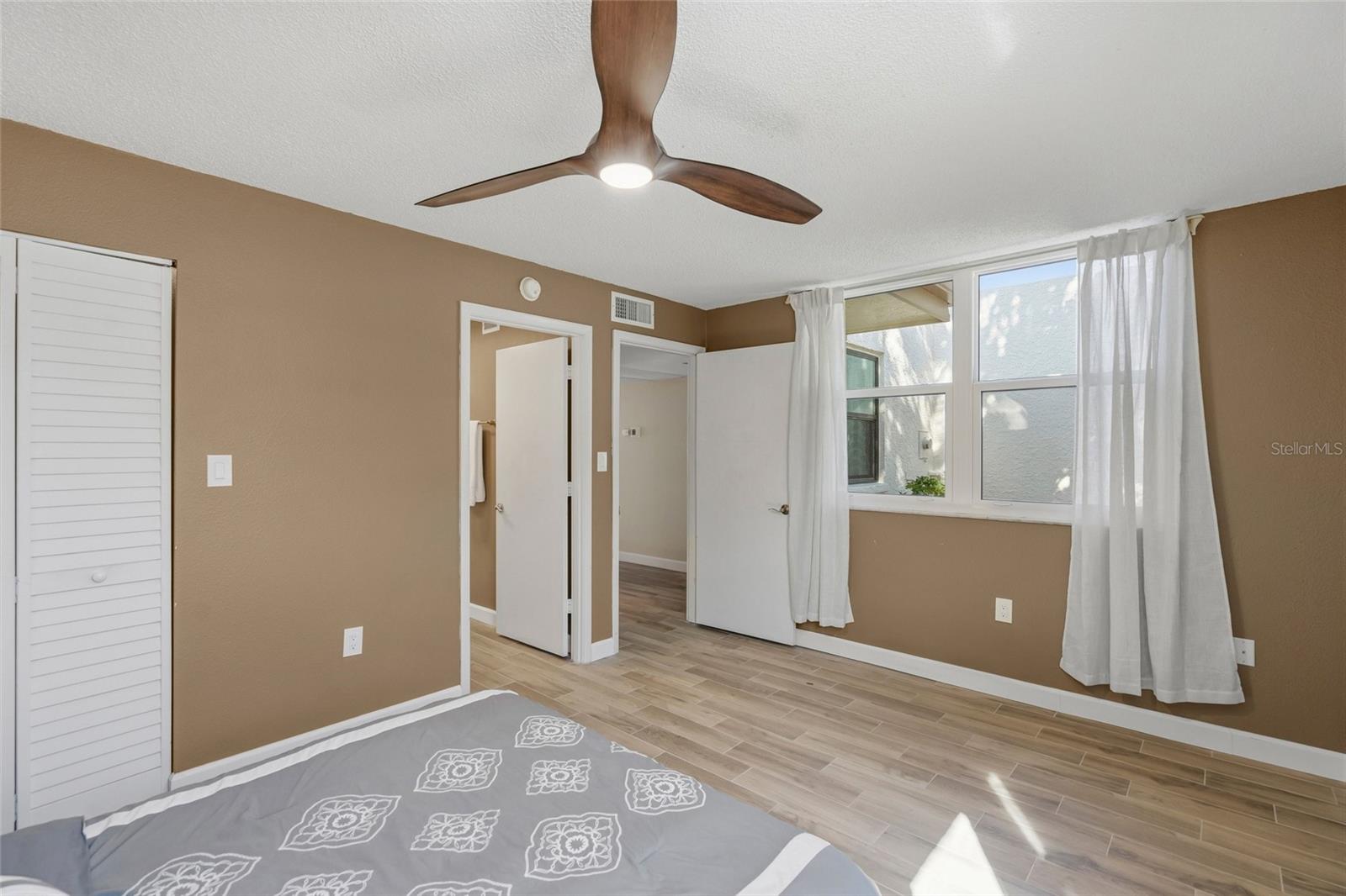 226 SHERWOOD DR #226, BRADENTON, FL, 34210