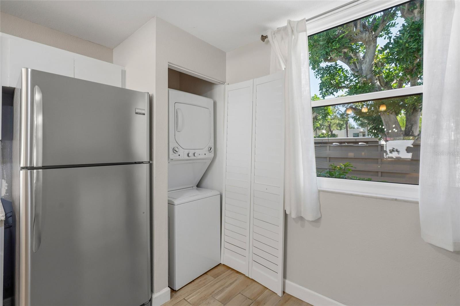 226 SHERWOOD DR #226, BRADENTON, FL, 34210