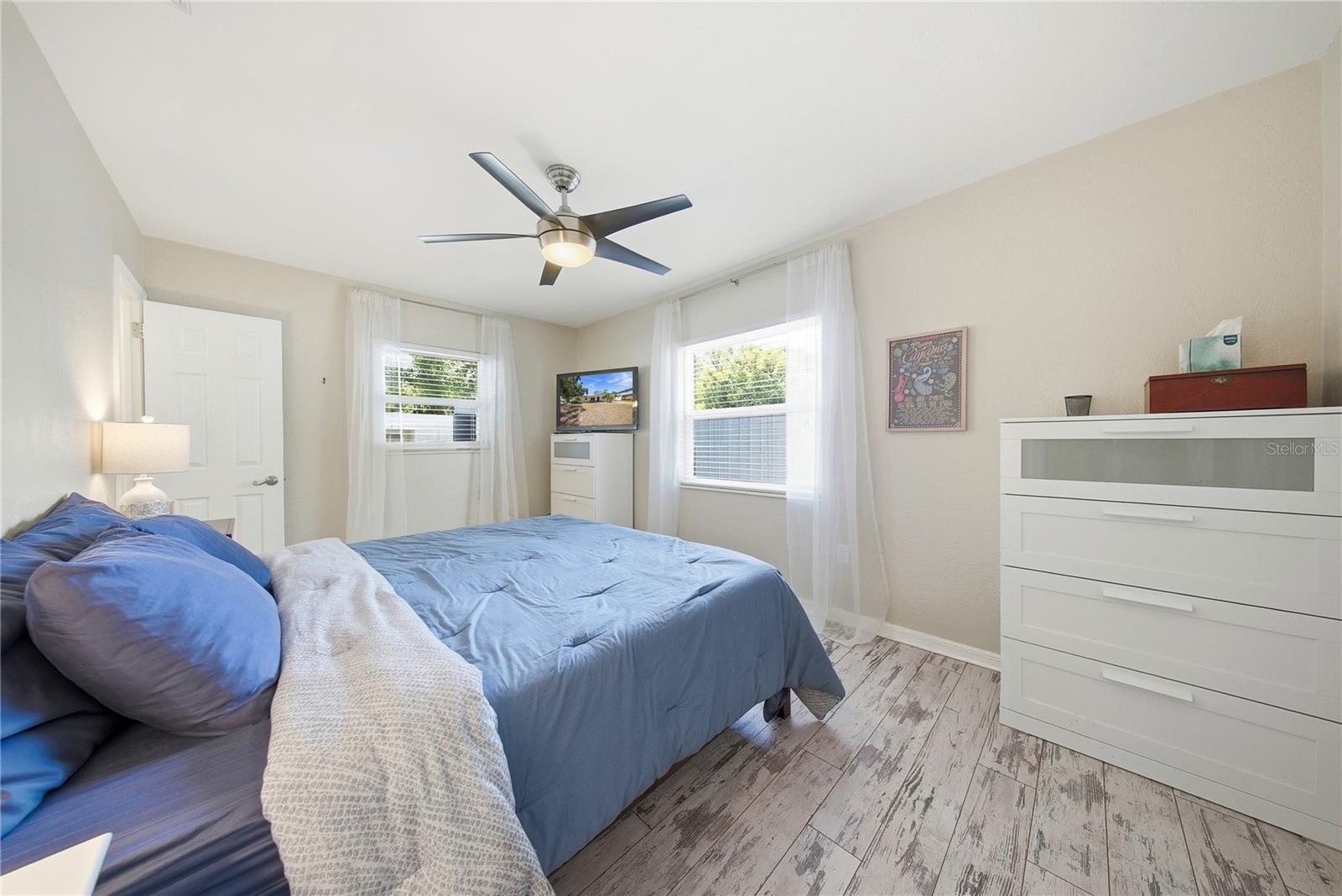 7700 16TH AVE N, ST PETERSBURG, FL, 33710