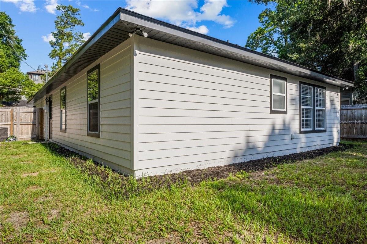 415 NW 10TH ST, GAINESVILLE, FL, 32601