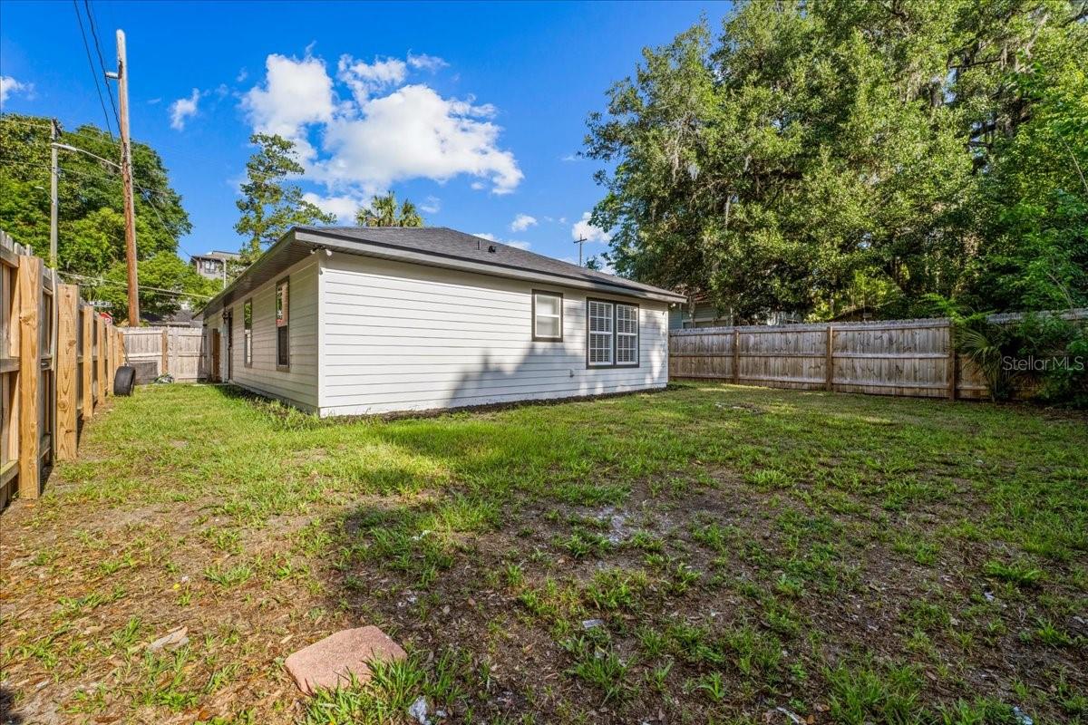 415 NW 10TH ST, GAINESVILLE, FL, 32601