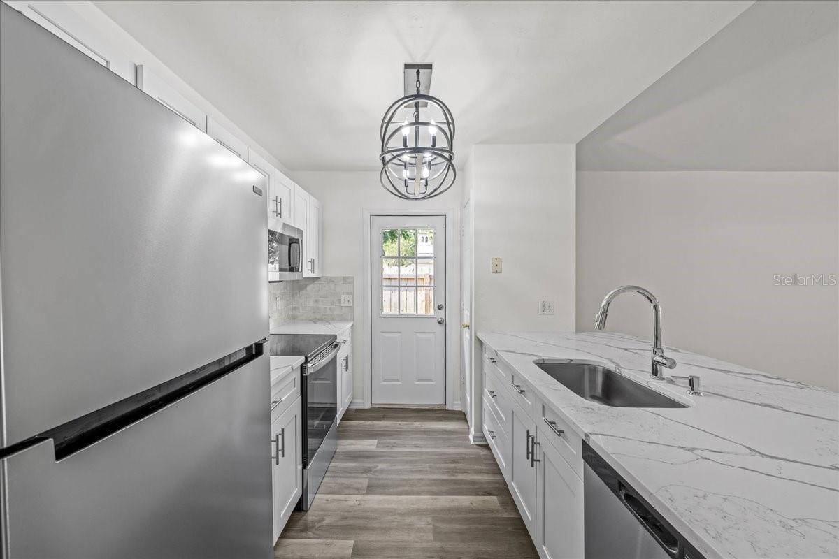415 NW 10TH ST, GAINESVILLE, FL, 32601