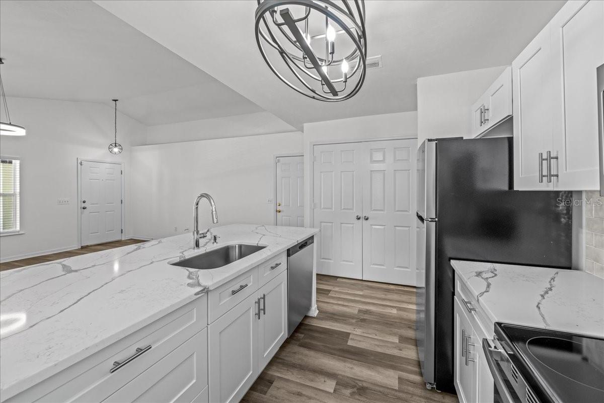 415 NW 10TH ST, GAINESVILLE, FL, 32601