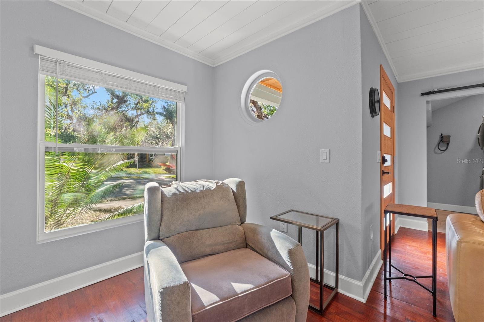 1502 E PARK CIR, TAMPA, FL, 33610