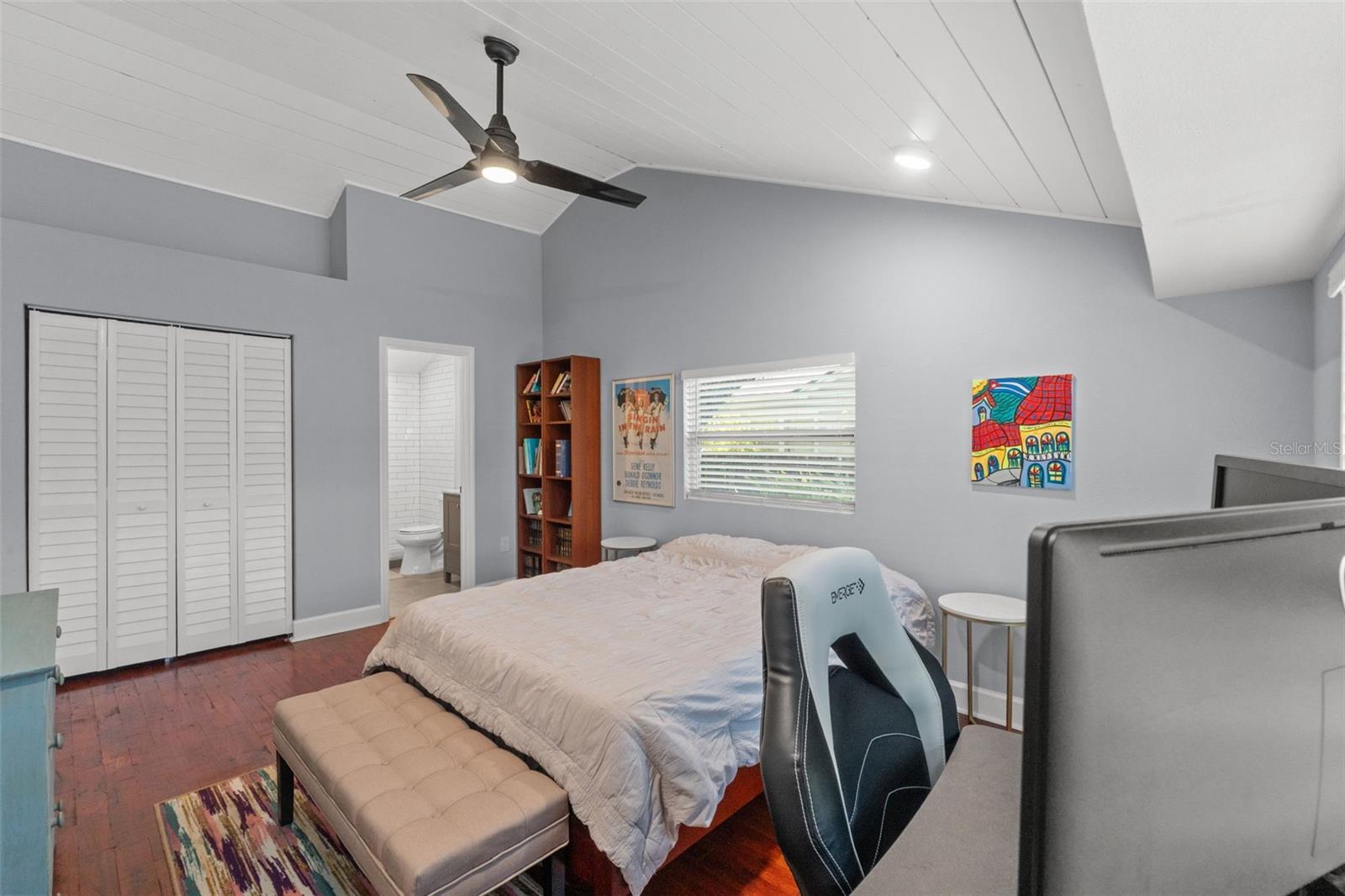 1502 E PARK CIR, TAMPA, FL, 33610