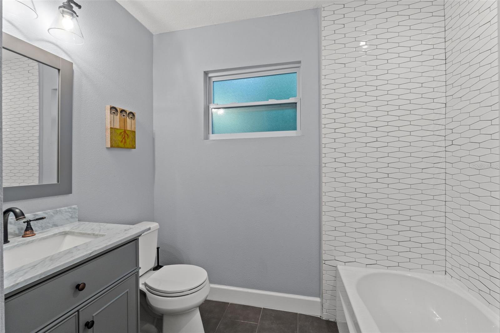 1502 E PARK CIR, TAMPA, FL, 33610