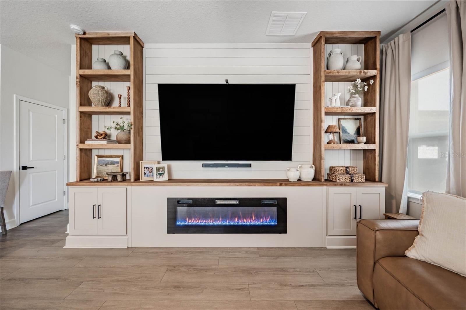 29345 MEADOWCROFT AVE, WESLEY CHAPEL, FL, 33544