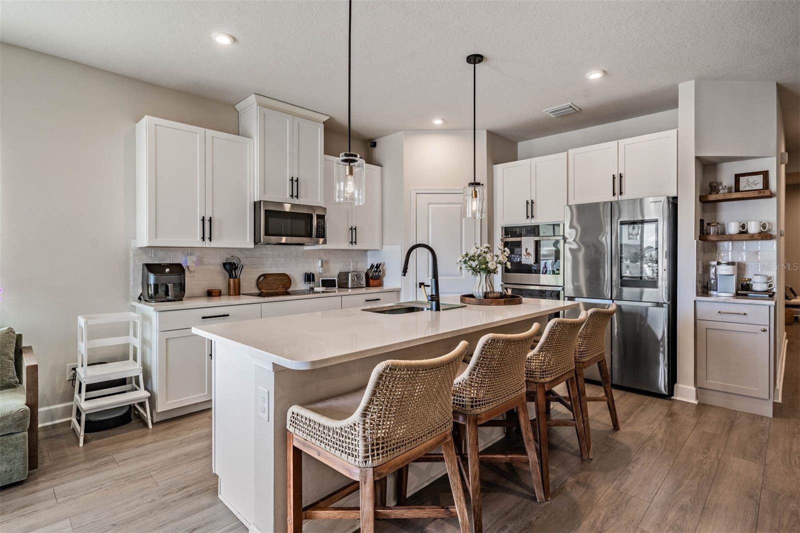 29345 MEADOWCROFT AVE, WESLEY CHAPEL, FL, 33544