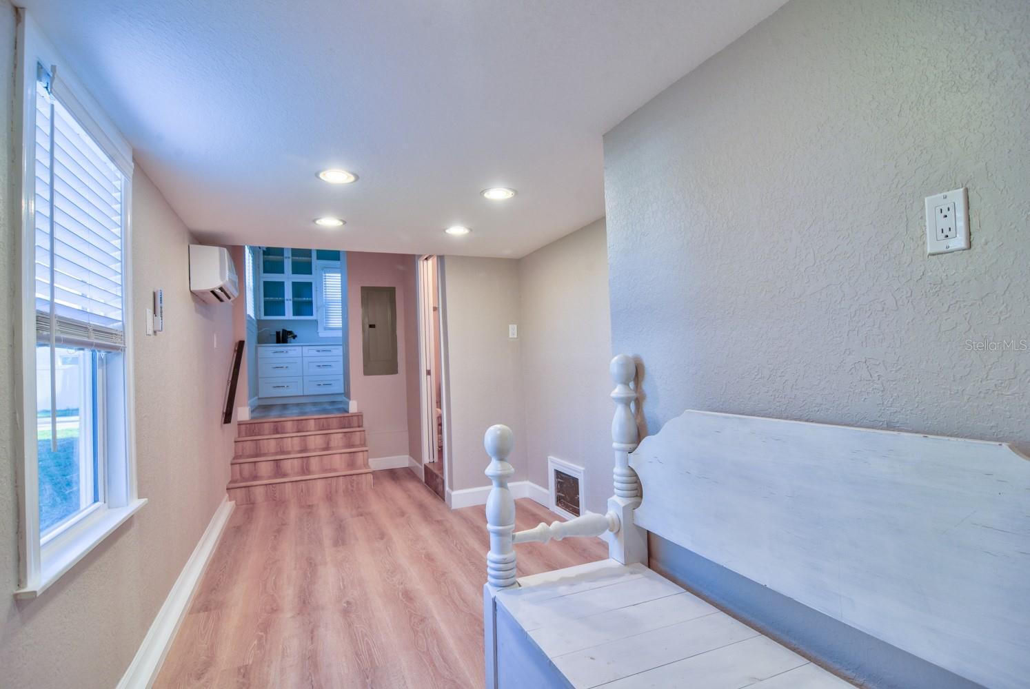 15565 GULF BLVD, REDINGTON BEACH, FL, 33708