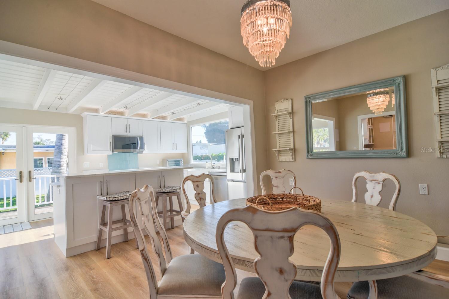 15565 GULF BLVD, REDINGTON BEACH, FL, 33708