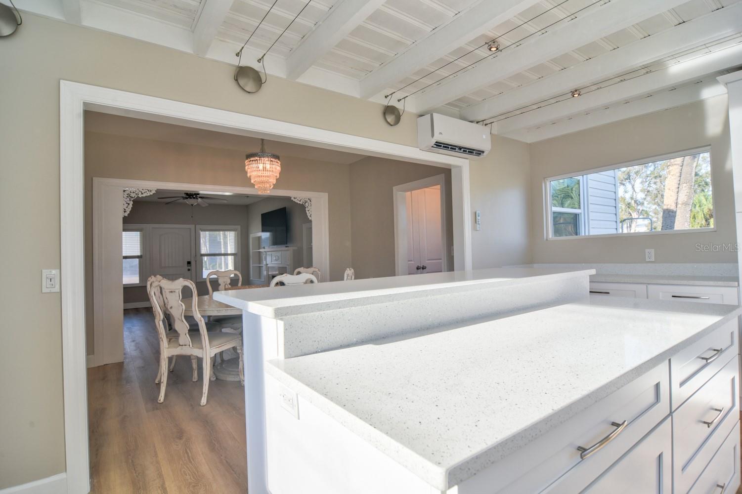 15565 GULF BLVD, REDINGTON BEACH, FL, 33708