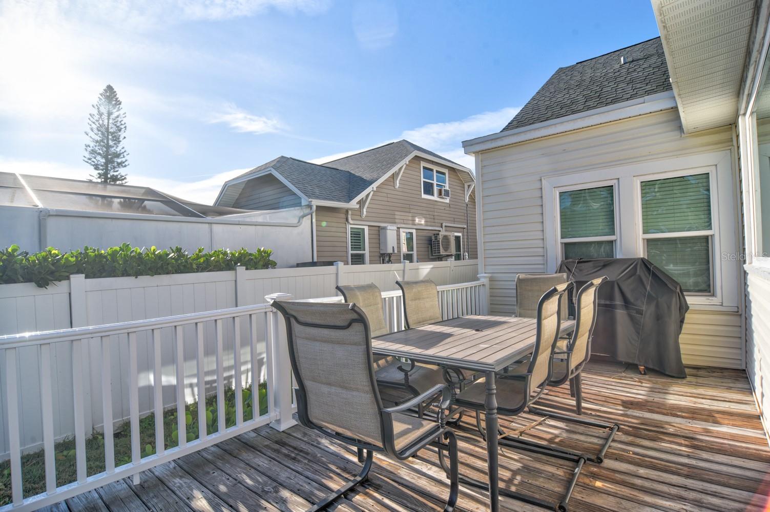 15565 GULF BLVD, REDINGTON BEACH, FL, 33708