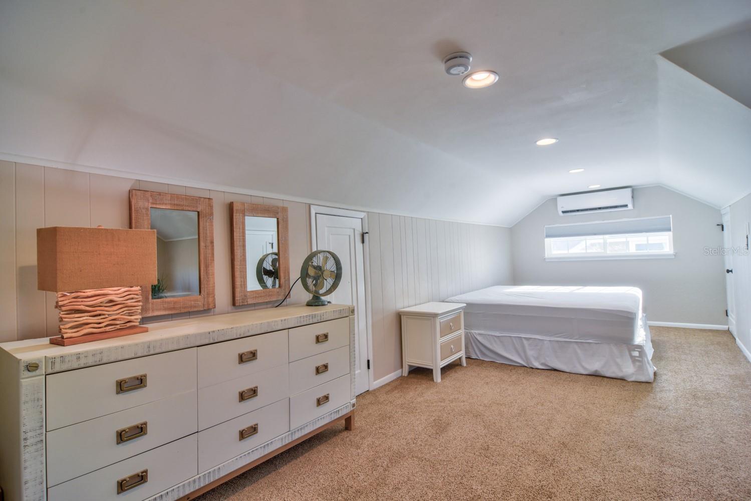 15565 GULF BLVD, REDINGTON BEACH, FL, 33708