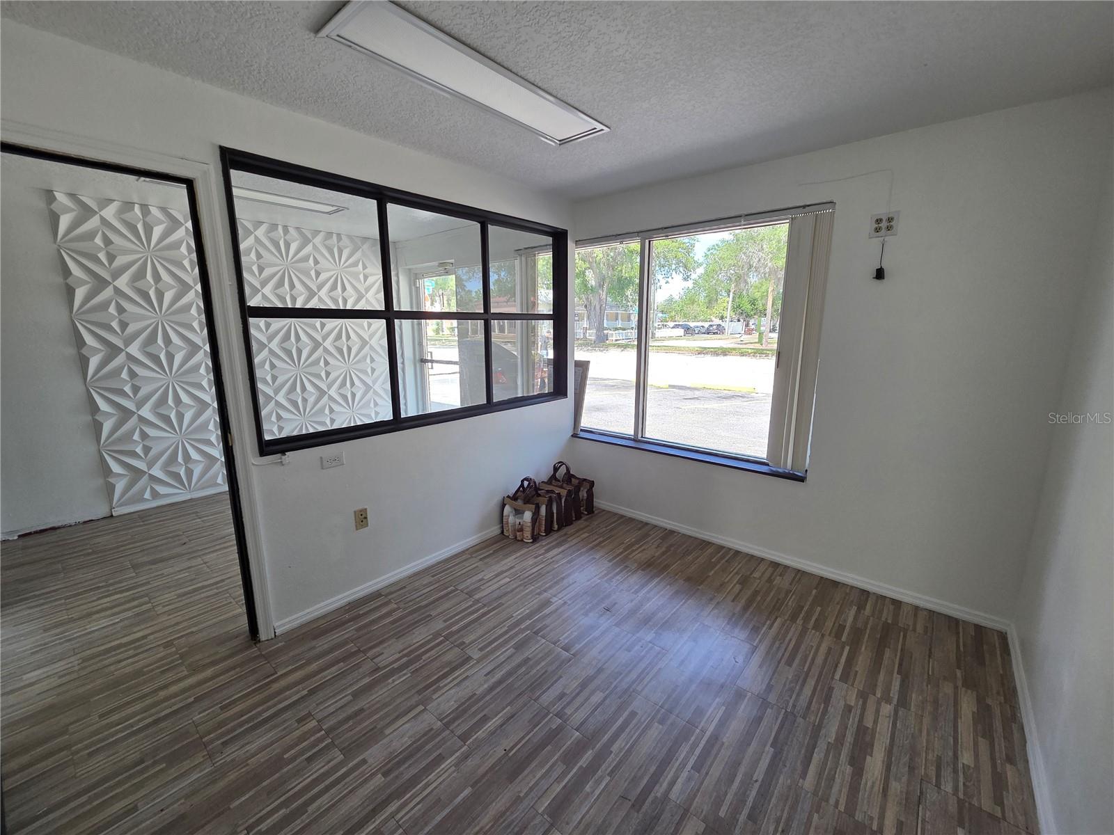 820 N MAIN ST, KISSIMMEE, FL, 34744