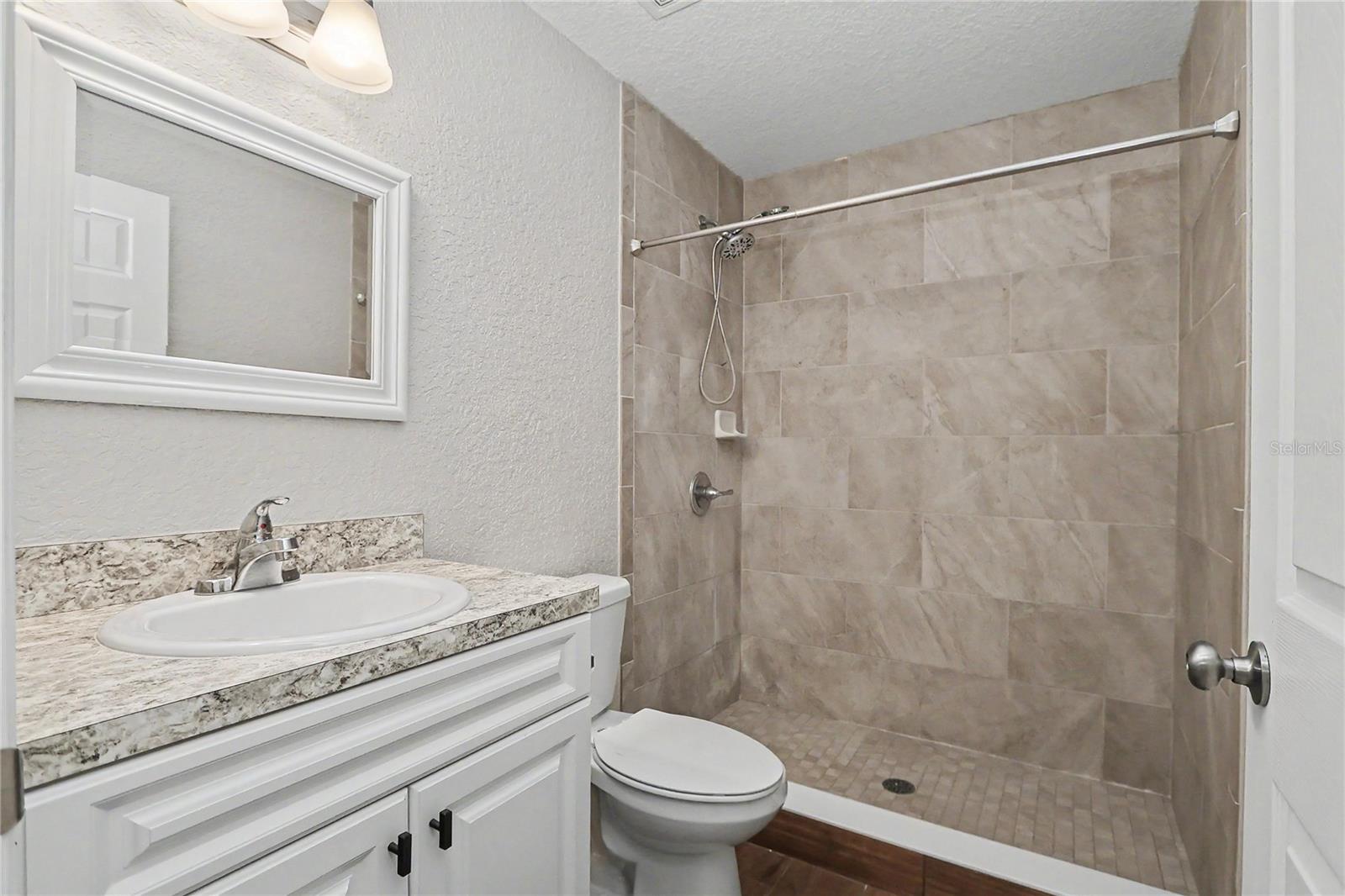 6512 NW 11 AVE, OCALA, FL, 34475