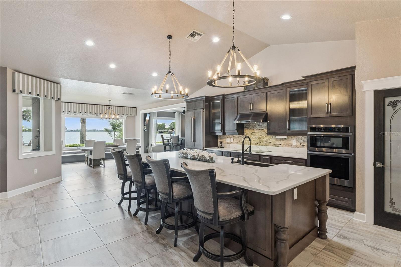 29650 SQUIRREL POINT RD, TAVARES, FL, 32778