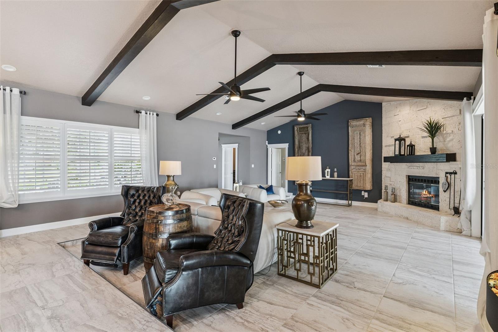 29650 SQUIRREL POINT RD, TAVARES, FL, 32778