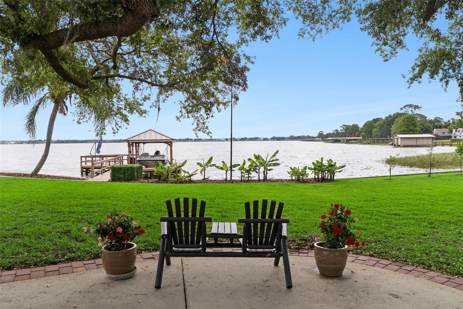 29650 SQUIRREL POINT RD, TAVARES, FL, 32778