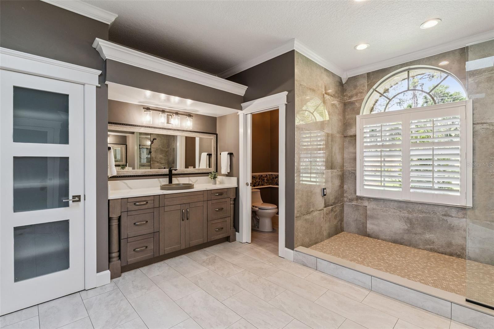 29650 SQUIRREL POINT RD, TAVARES, FL, 32778