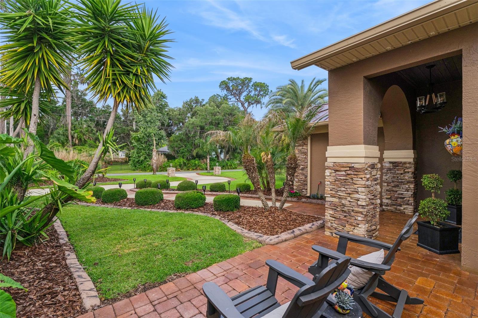 29650 SQUIRREL POINT RD, TAVARES, FL, 32778