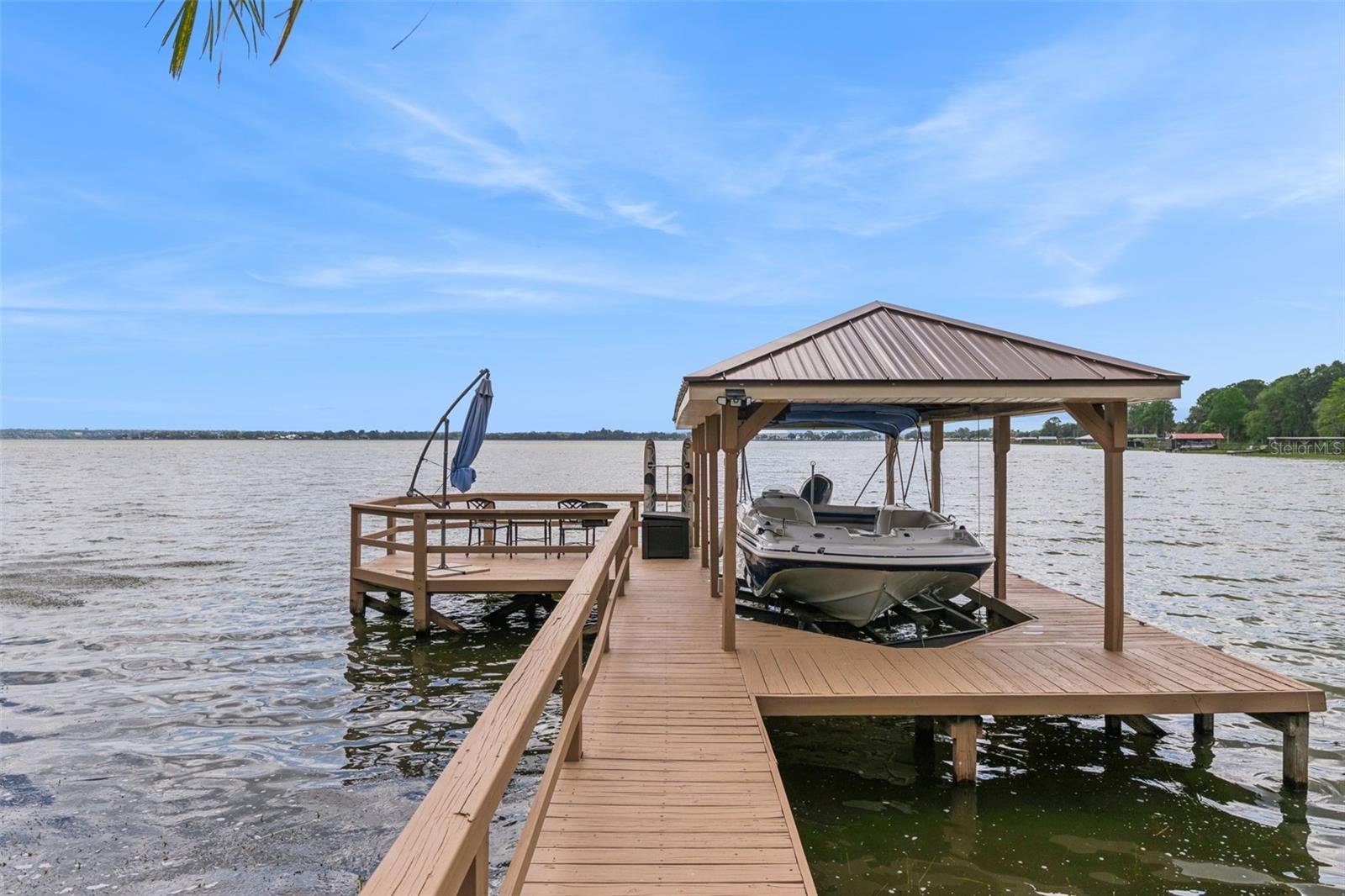 29650 SQUIRREL POINT RD, TAVARES, FL, 32778