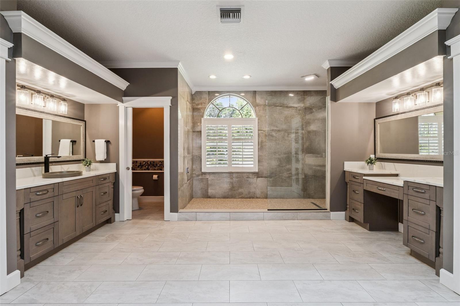 29650 SQUIRREL POINT RD, TAVARES, FL, 32778