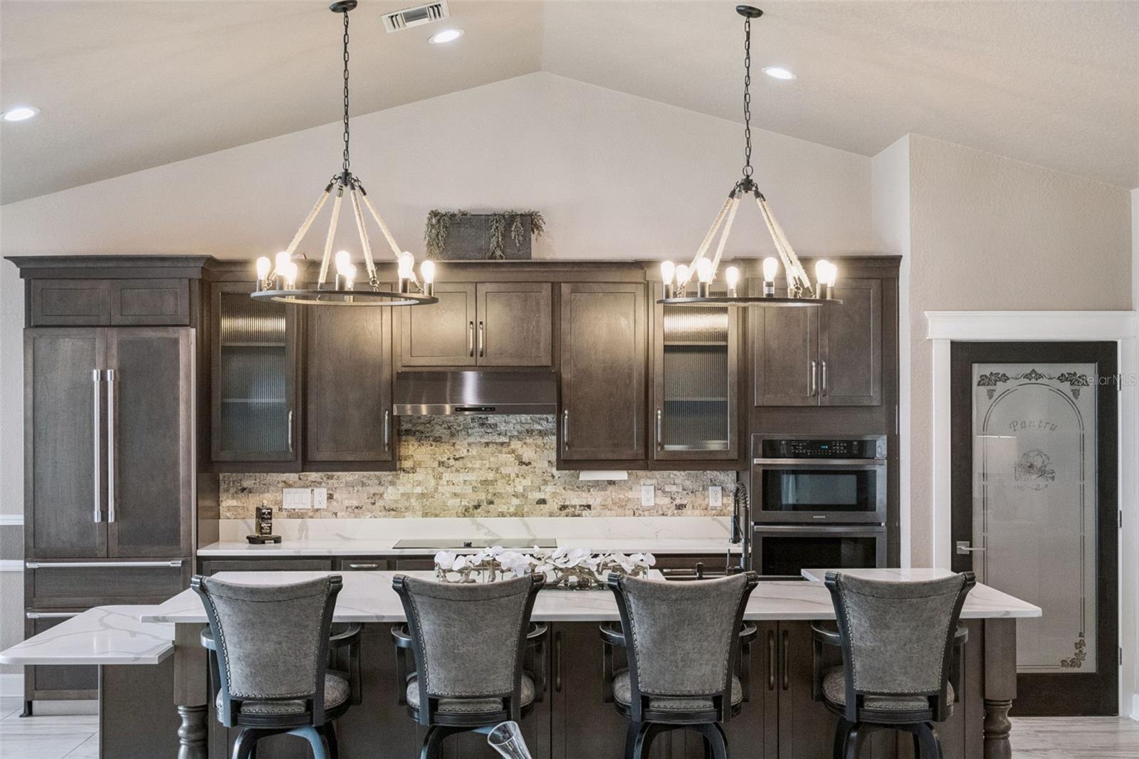 29650 SQUIRREL POINT RD, TAVARES, FL, 32778