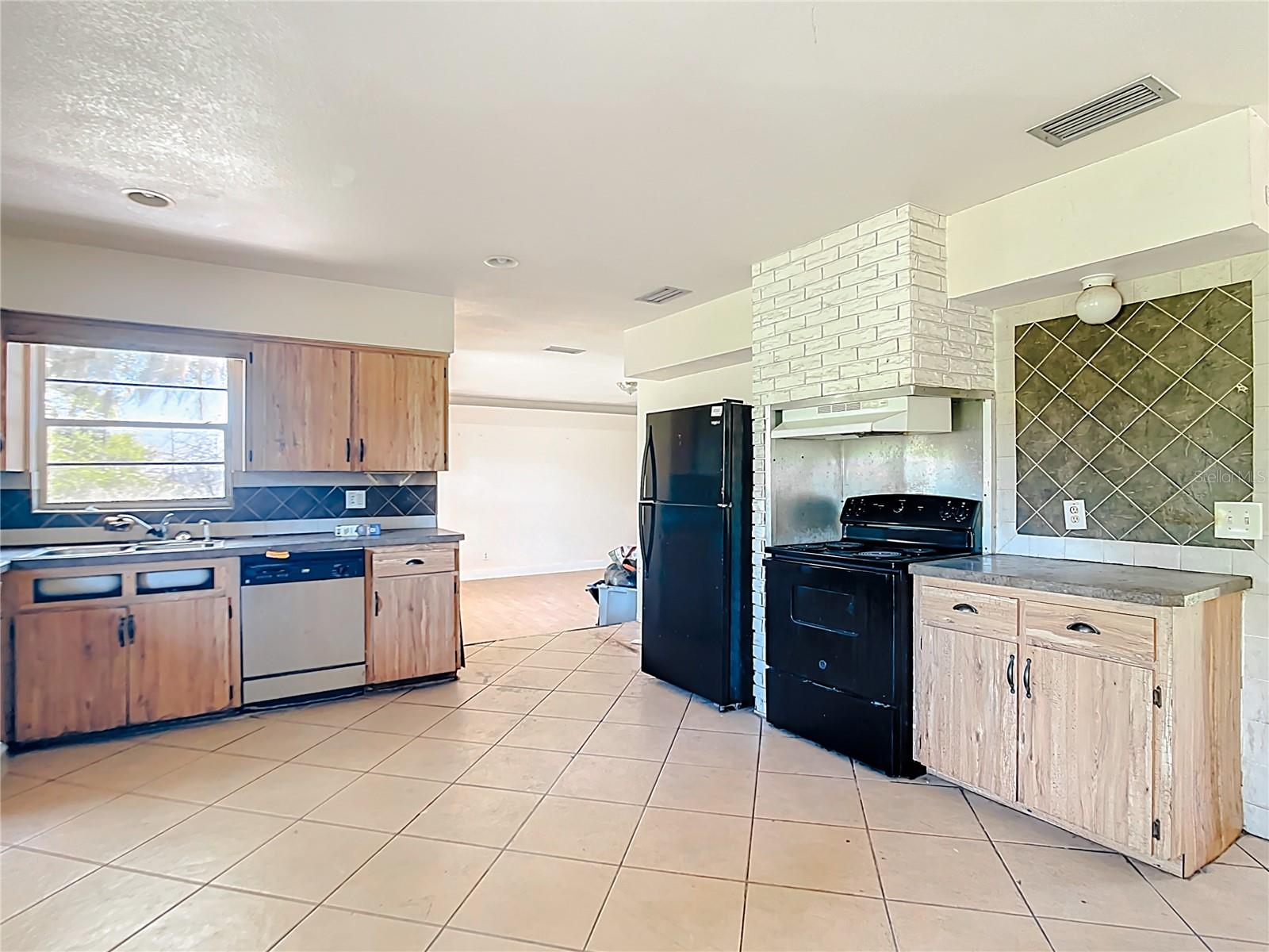 178 MYRTLE DR, WAUCHULA, FL, 33873