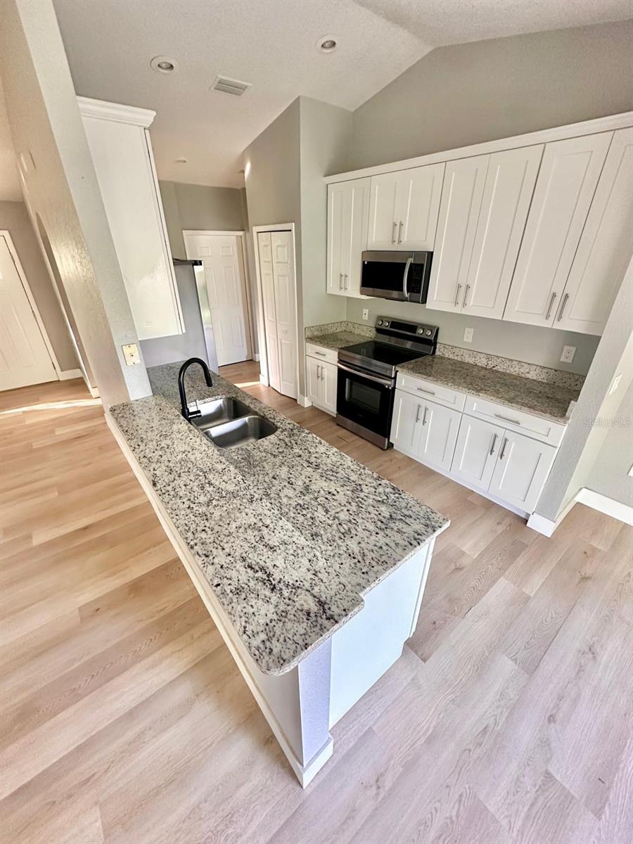 8 FLATFISH DR, KISSIMMEE, FL, 34759