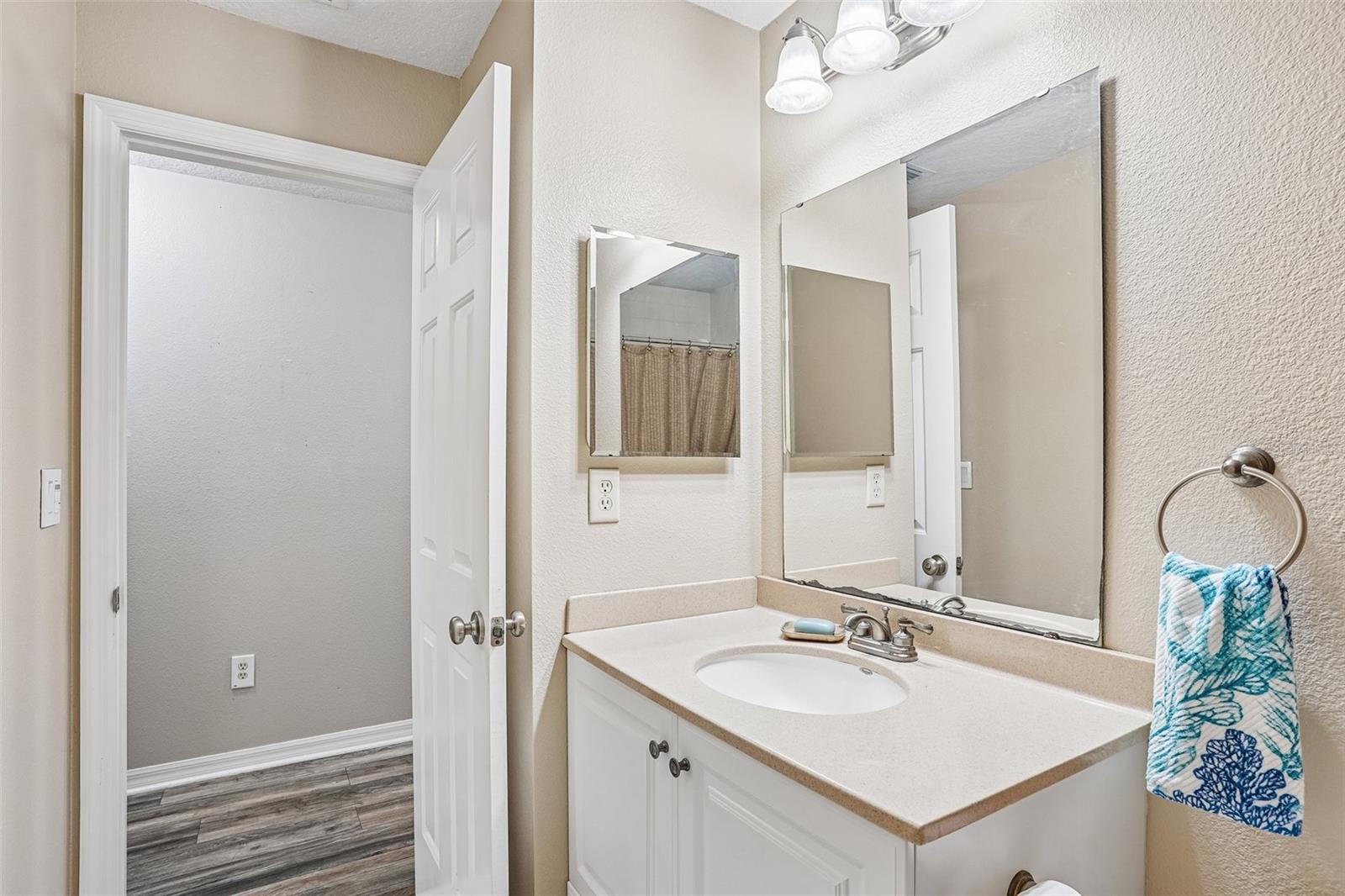 1274 N PALMETTO CIR, EUSTIS, FL, 32726