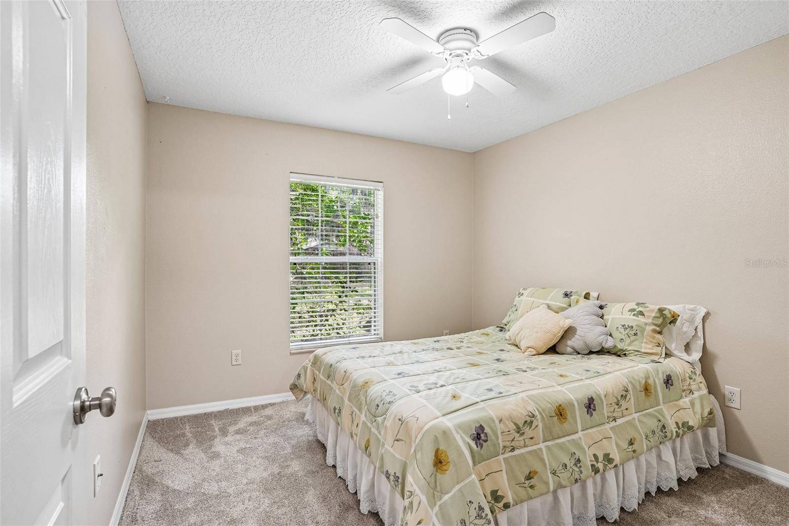1274 N PALMETTO CIR, EUSTIS, FL, 32726