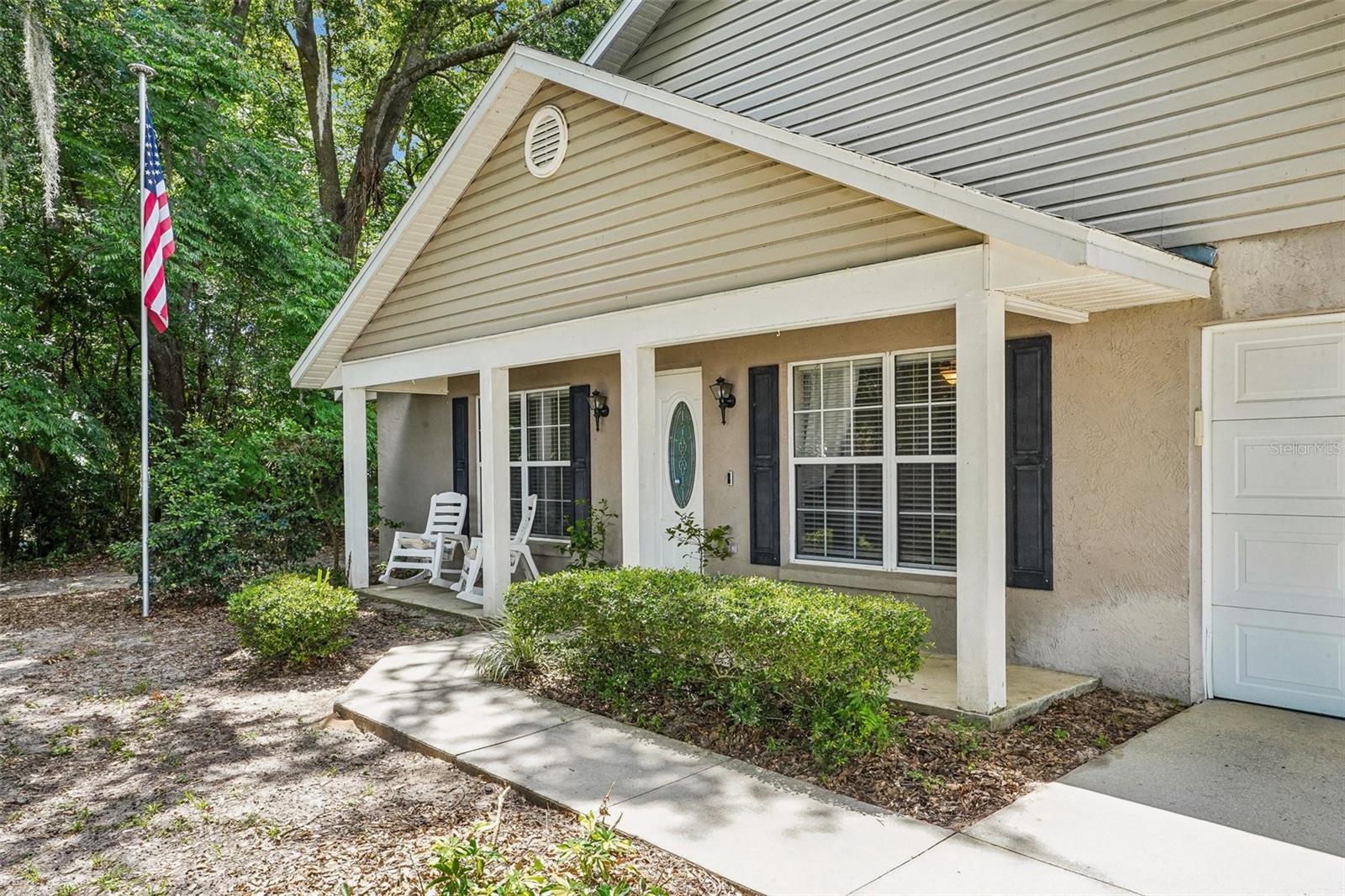 1274 N PALMETTO CIR, EUSTIS, FL, 32726