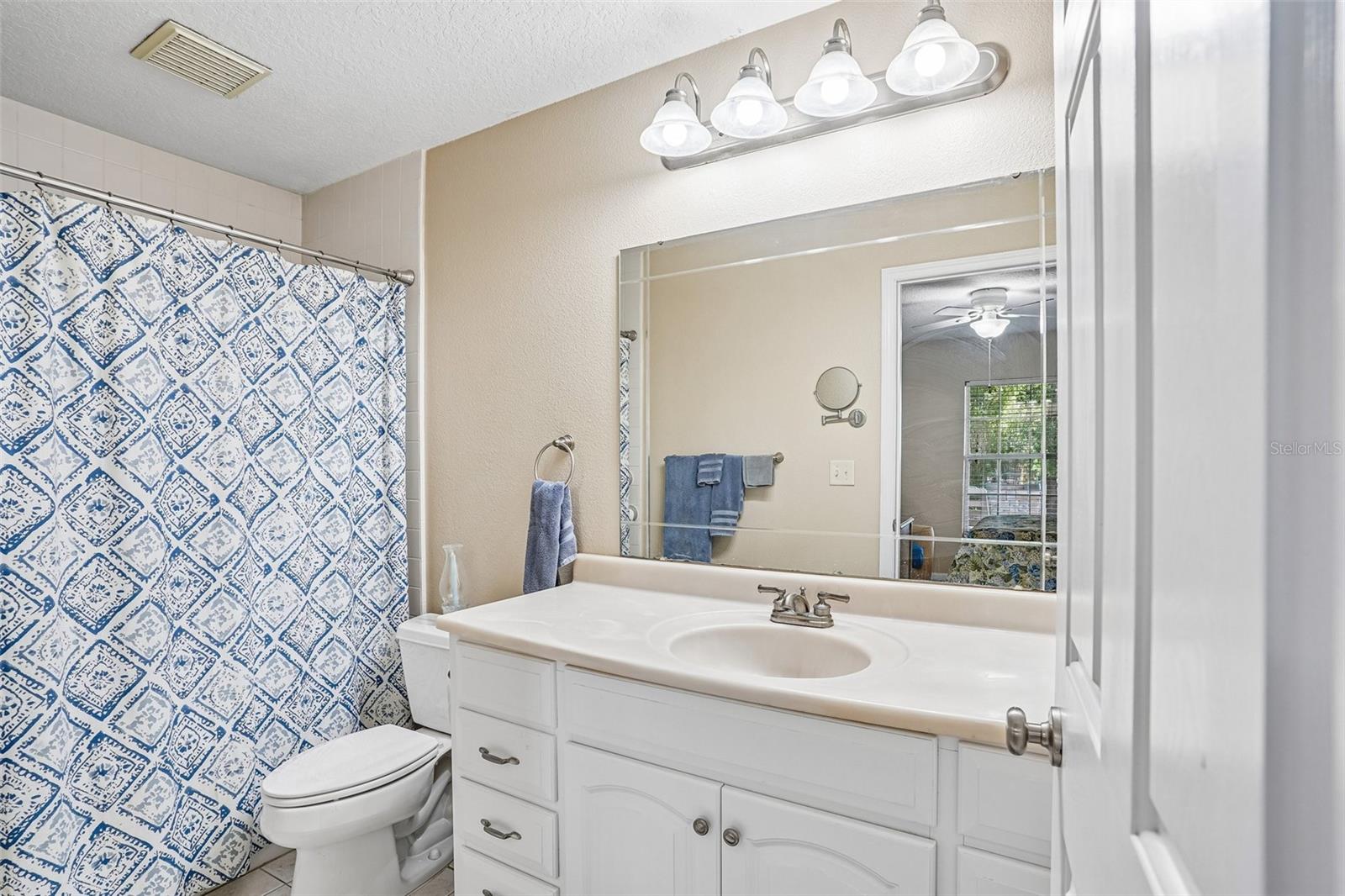 1274 N PALMETTO CIR, EUSTIS, FL, 32726