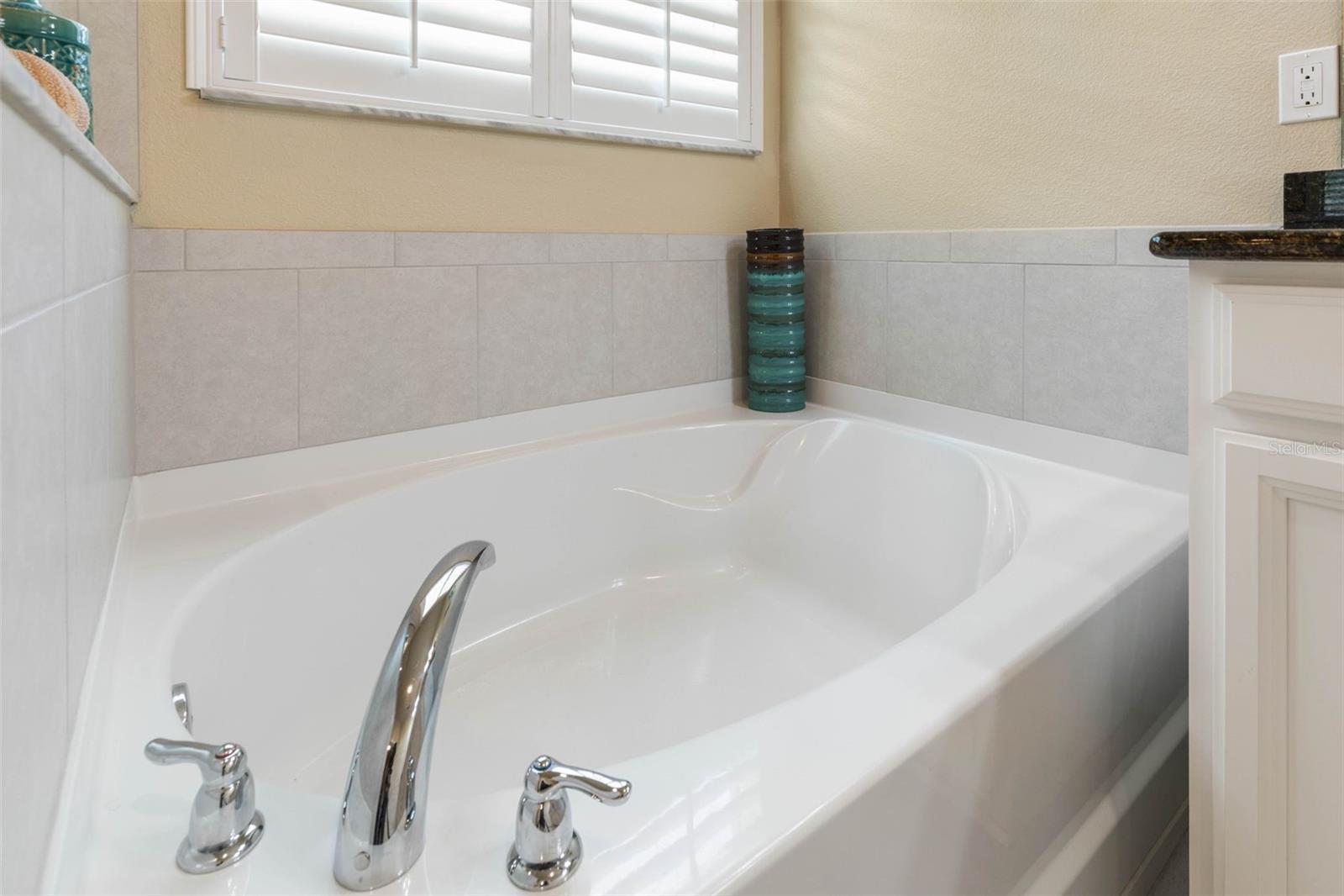 124 PARK PLACE CIR, PALM COAST, FL, 32164