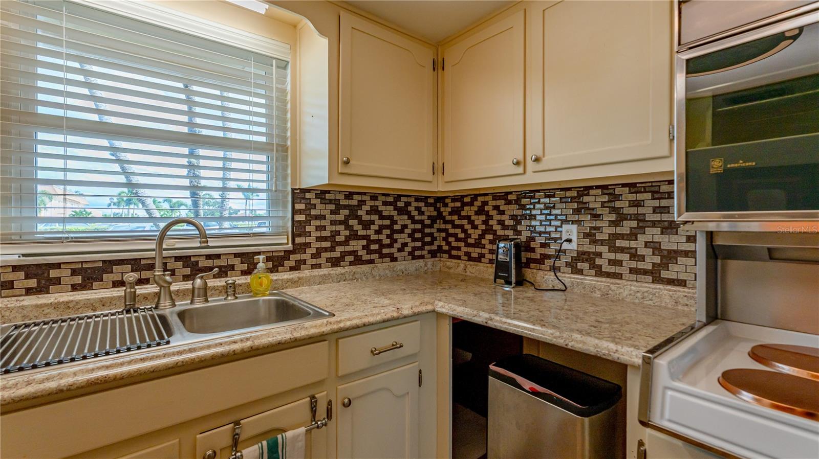 5020 BRITTANY DR S #125, ST PETERSBURG, FL, 33715