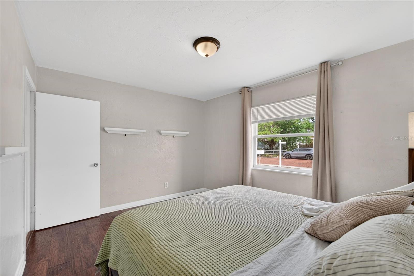 4940 5TH AVE S, ST PETERSBURG, FL, 33707