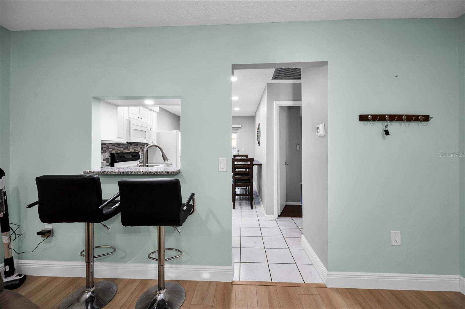 859 OXFORD CT, DUNEDIN, FL, 34698