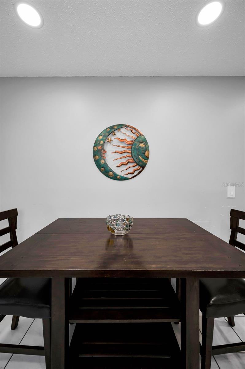 859 OXFORD CT, DUNEDIN, FL, 34698