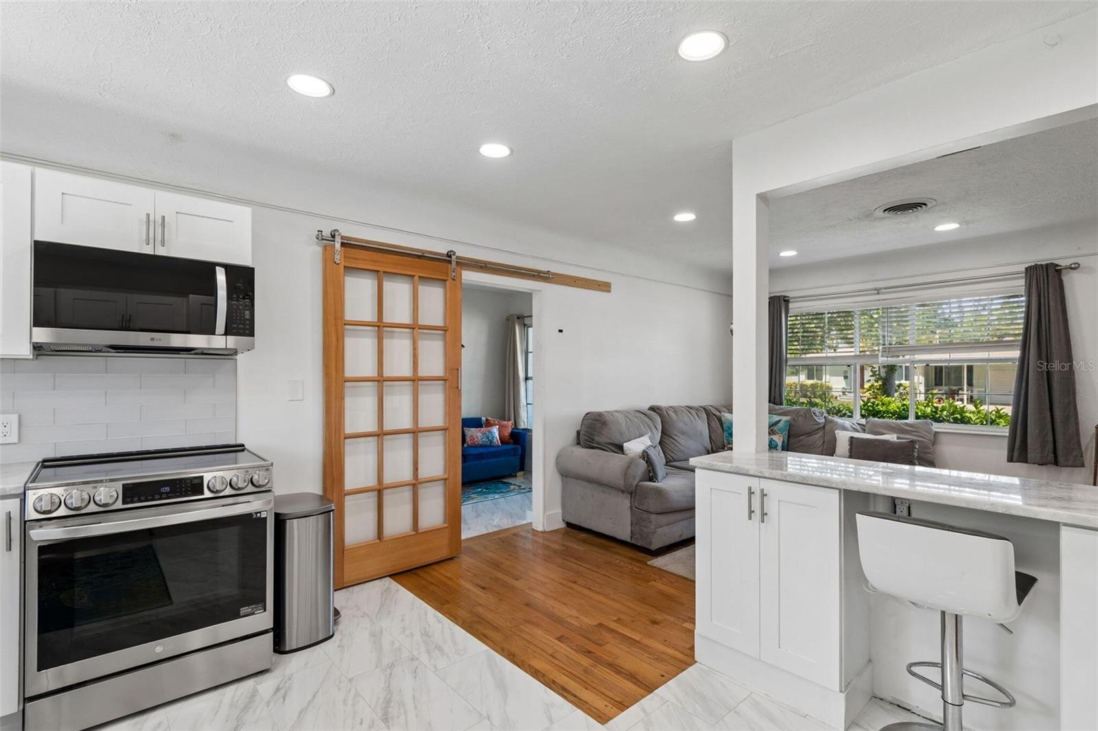 4526 YARDLEY AVE N, ST PETERSBURG, FL, 33713