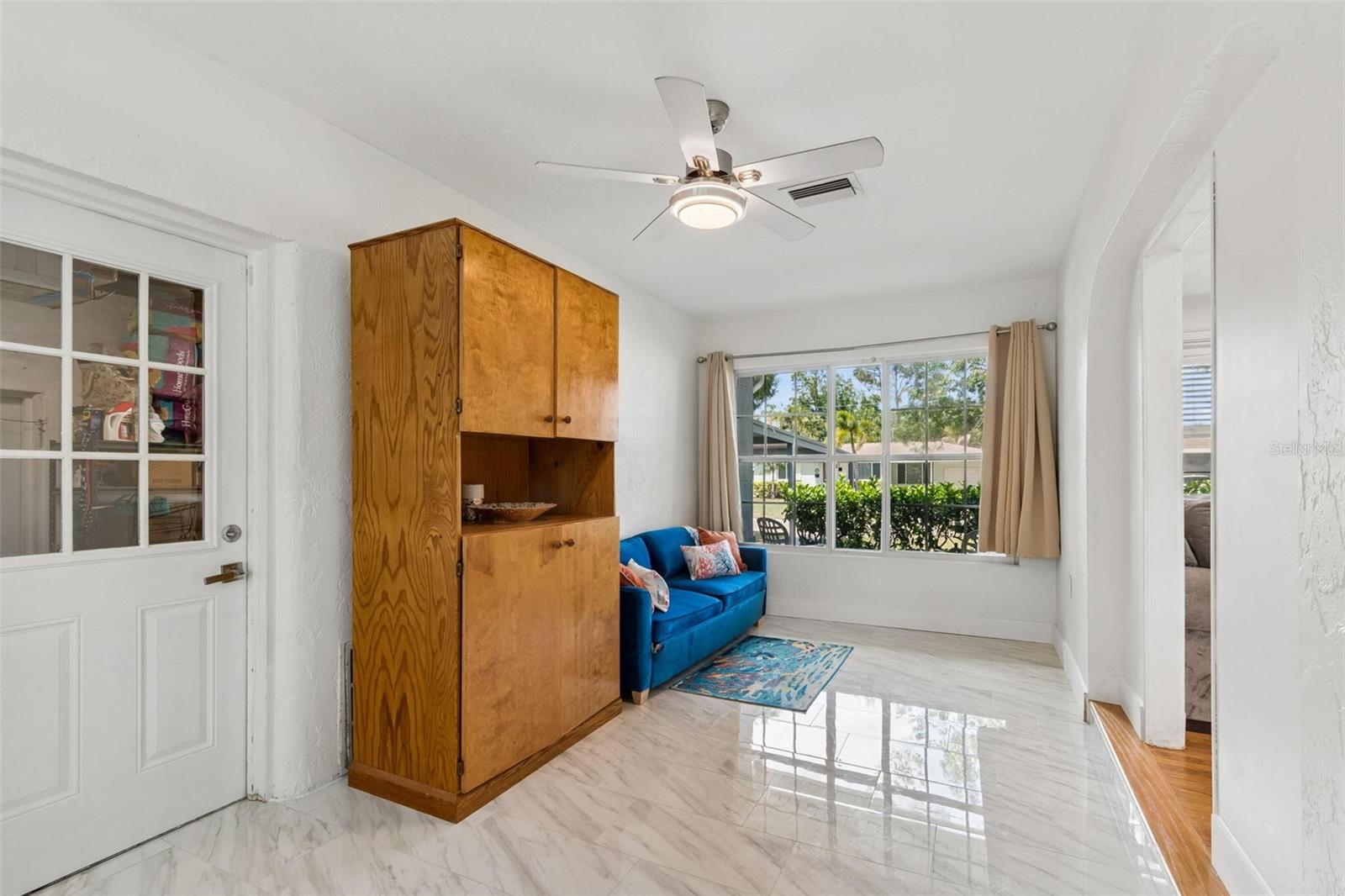 4526 YARDLEY AVE N, ST PETERSBURG, FL, 33713