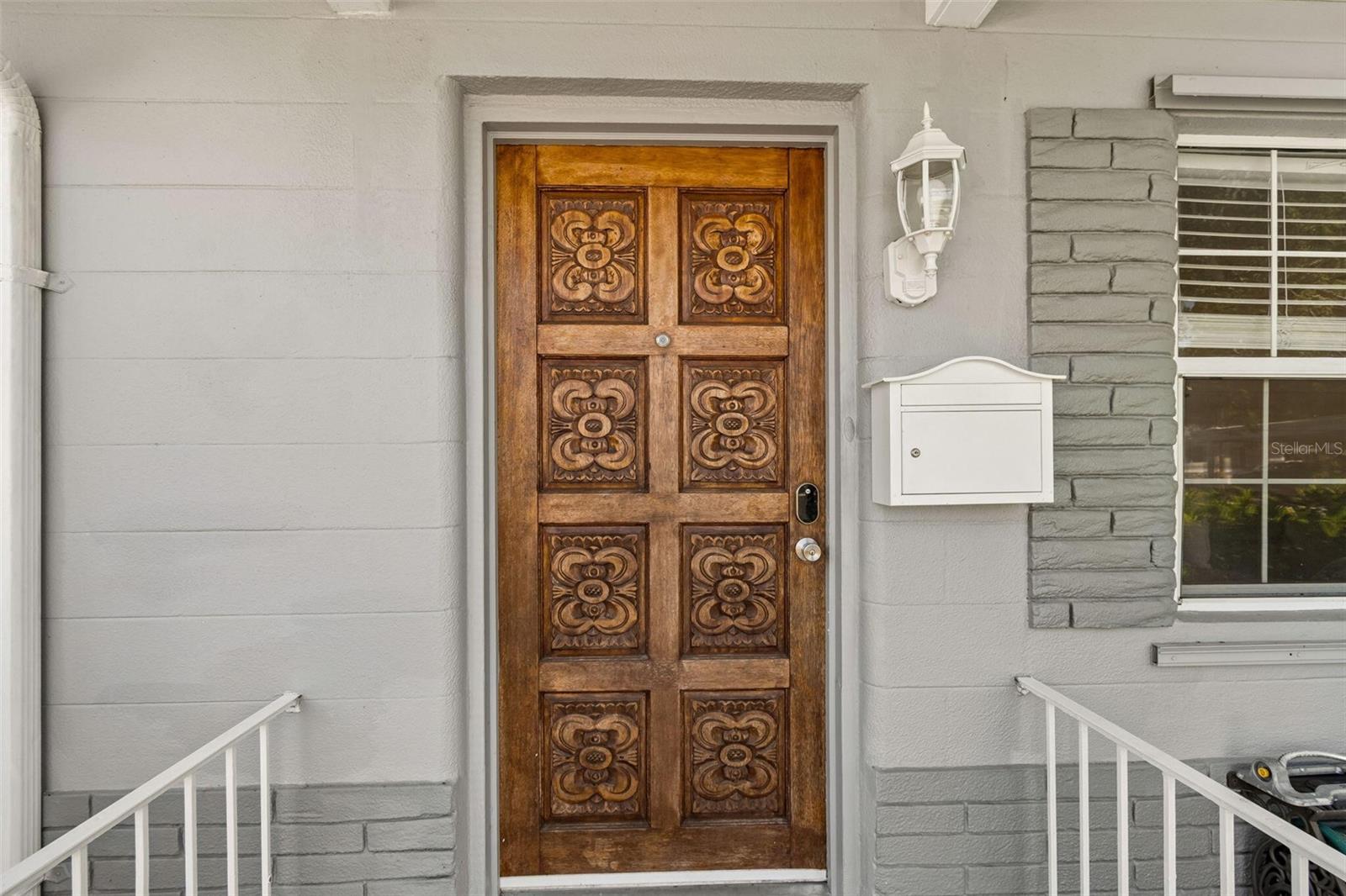 4526 YARDLEY AVE N, ST PETERSBURG, FL, 33713