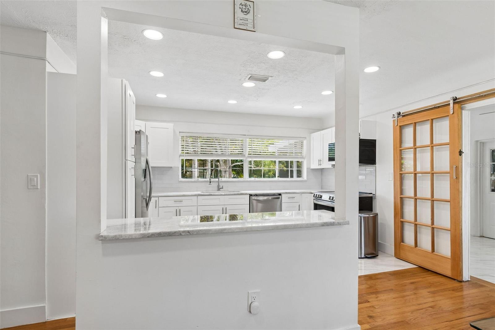 4526 YARDLEY AVE N, ST PETERSBURG, FL, 33713